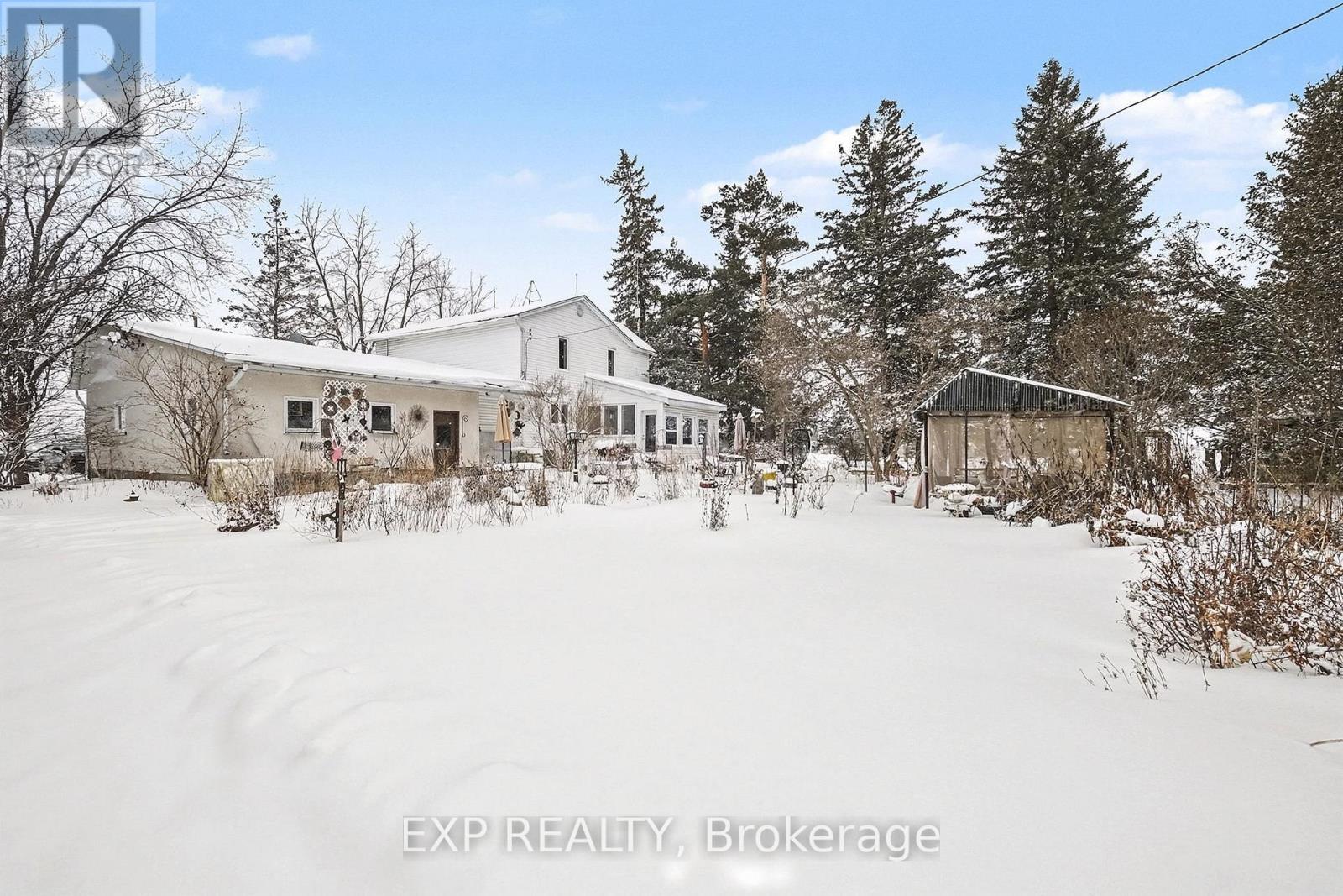 531 Route 400 Route, Russell, Ontario K4R 1E5 - Photo 12 - X12744478