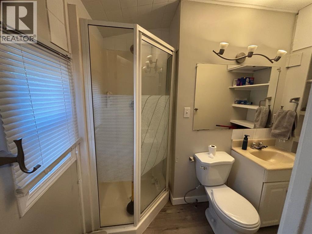 45 Civic Avenue W, Magrath, Alberta  T0K 1J0 - Photo 12 - A2279183