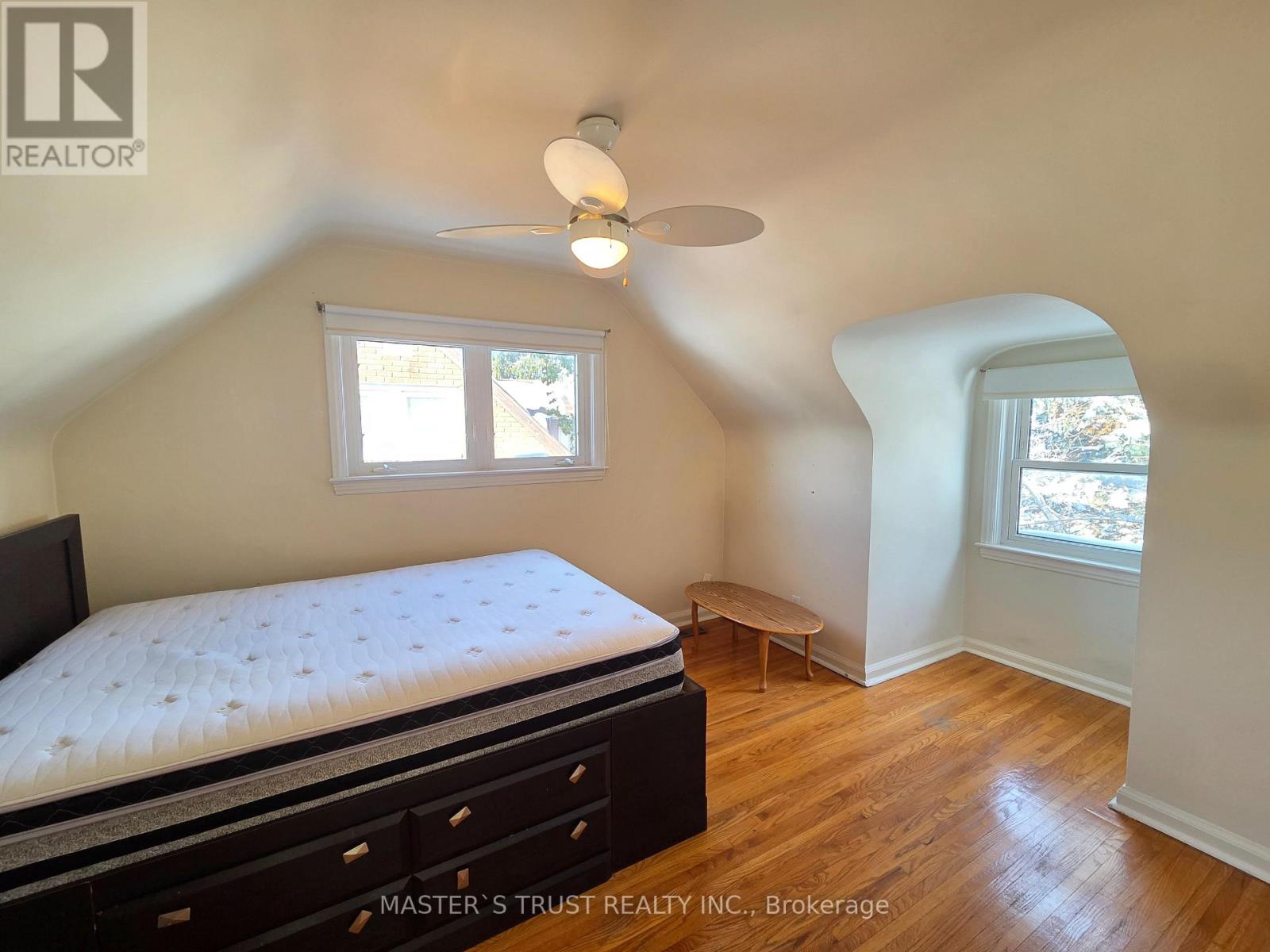 8 Dromore Crescent, Toronto, Ontario  M2R 2H5 - Photo 10 - C12744492