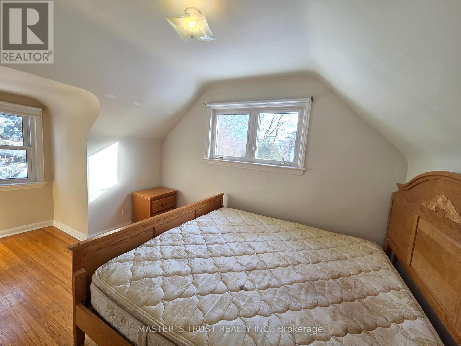 8 Dromore Crescent, Toronto, Ontario  M2R 2H5 - Photo 12 - C12744492