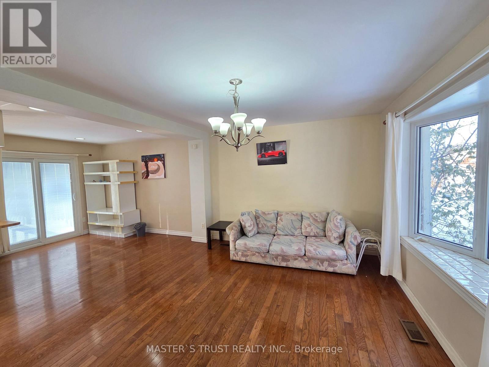 8 Dromore Crescent, Toronto, Ontario  M2R 2H5 - Photo 7 - C12744492