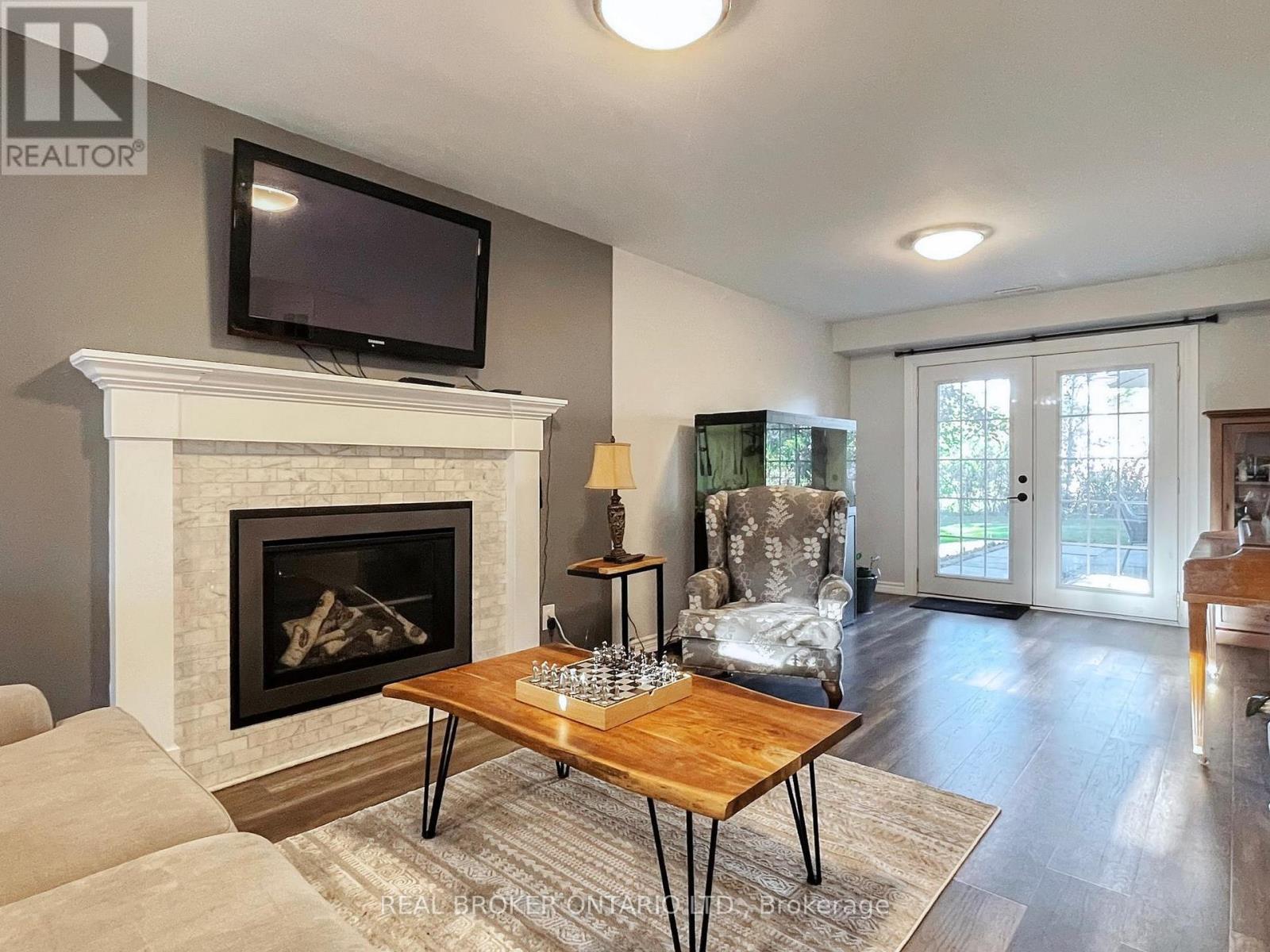 15 Jasmine Crescent, Whitchurch-Stouffville, Ontario  L4A 7X4 - Photo 31 - N12744468