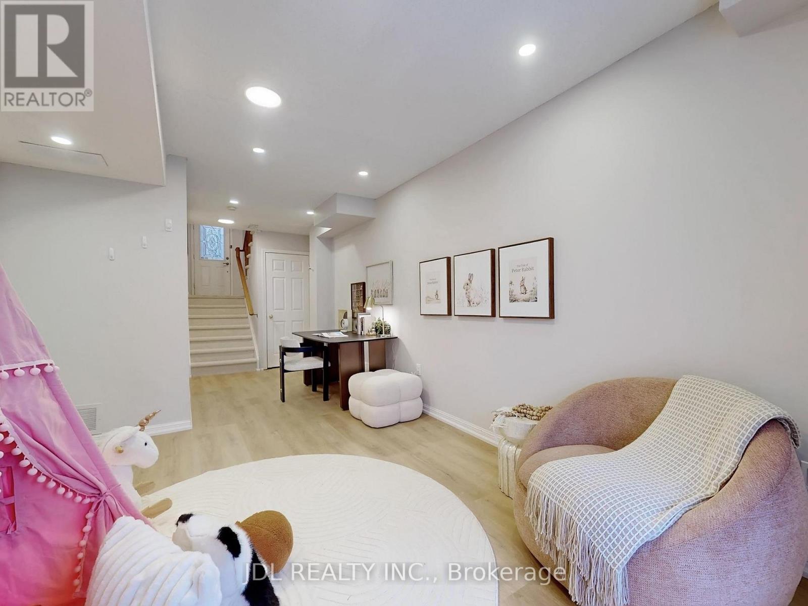 39 - 2 Clay Brick Court, Brampton, Ontario  L6V 4M7 - Photo 26 - W12744482