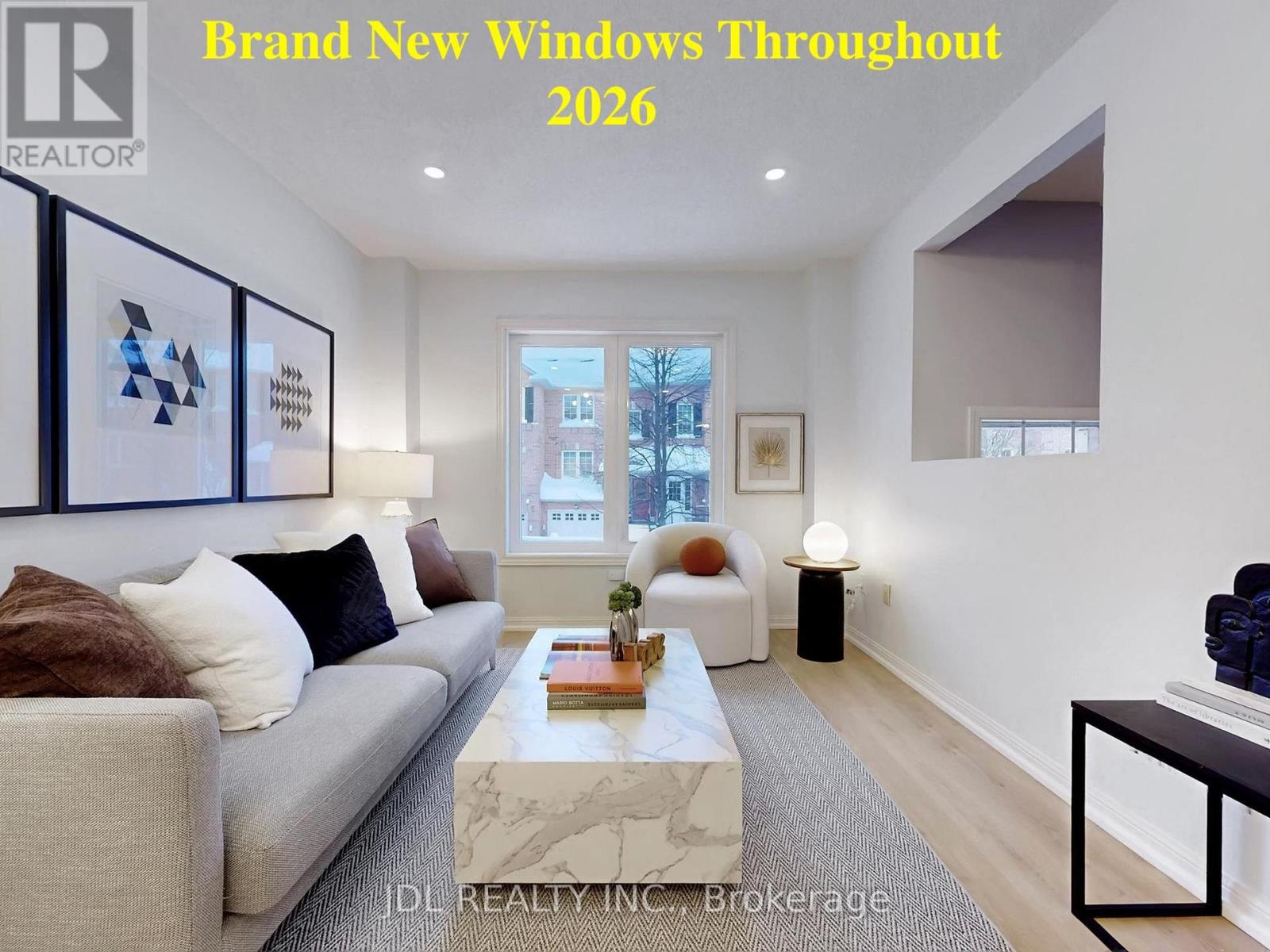 39 - 2 Clay Brick Court, Brampton, Ontario  L6V 4M7 - Photo 7 - W12744482