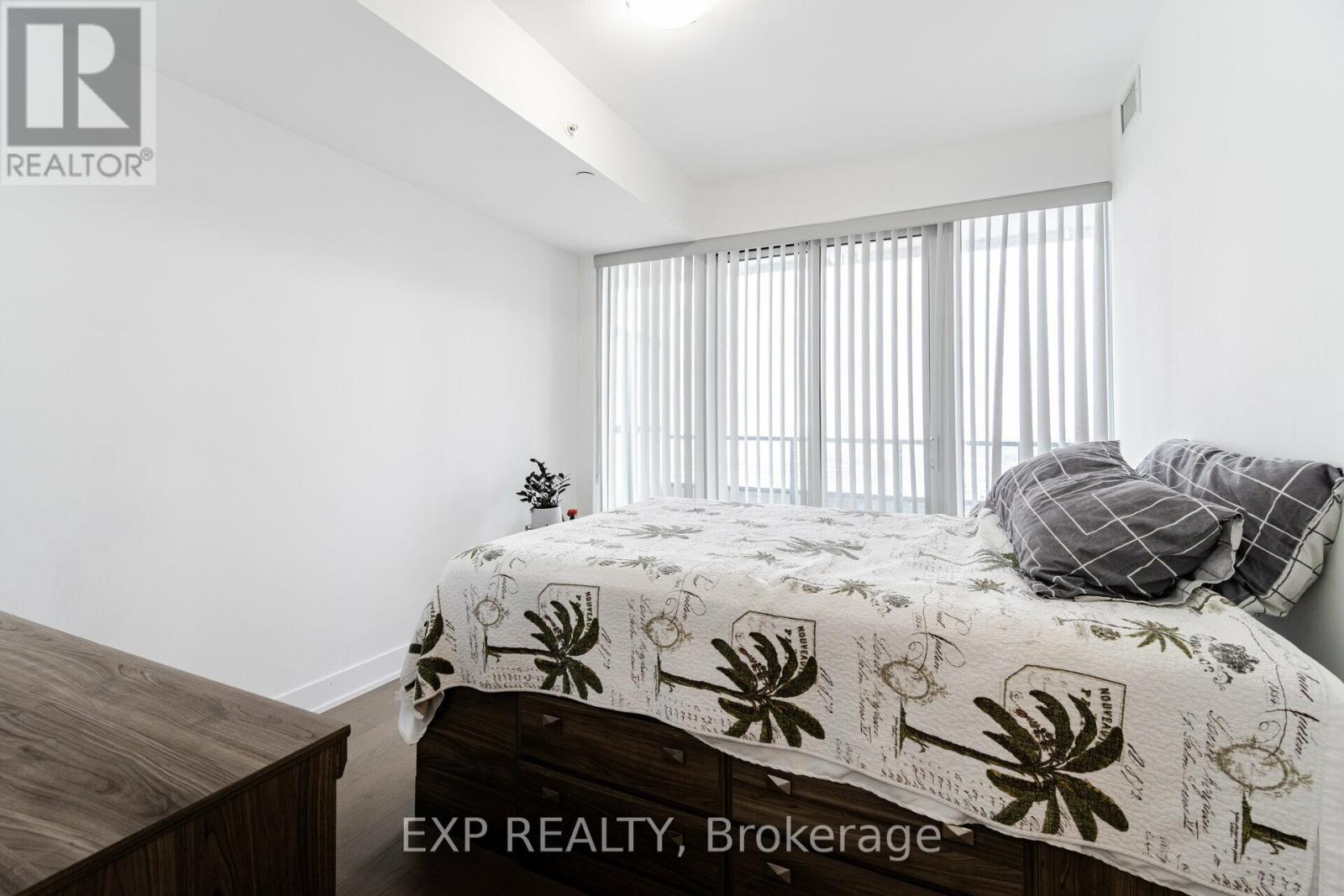 2221 - 30 Shore Breeze Drive, Toronto, Ontario M8V 0J1 - Photo 12 - W12744486