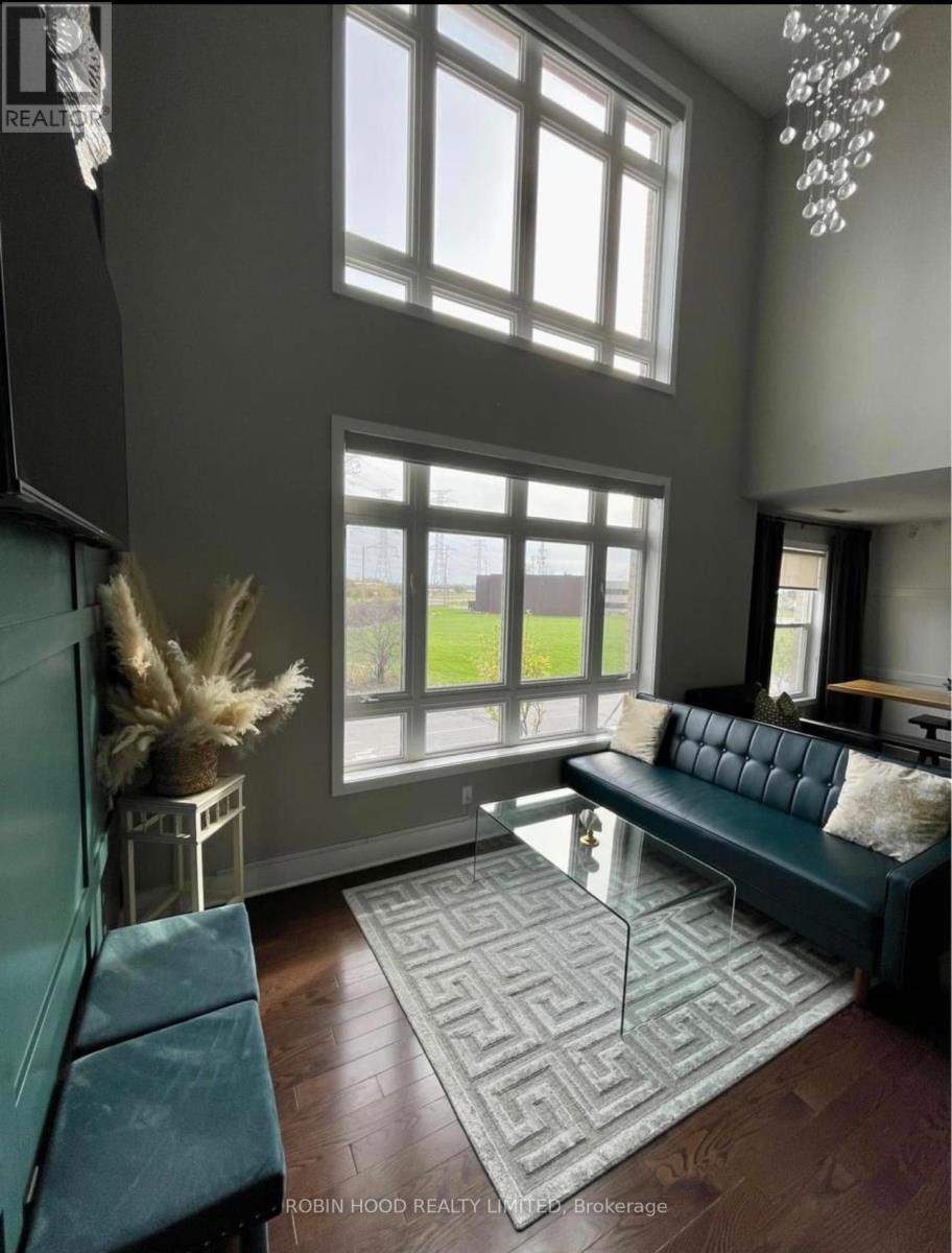 Unit F - 77 Colonnade Road, Ottawa, Ontario  K2E 0A8 - Photo 6 - X12744472