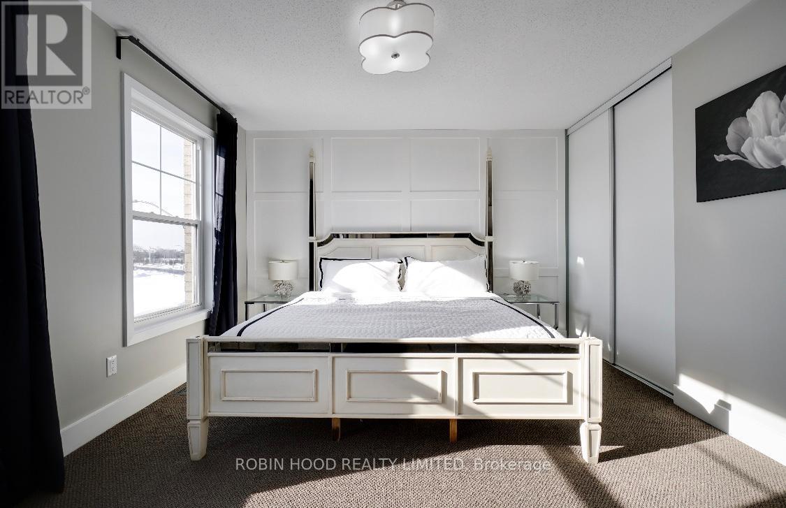 Unit F - 77 Colonnade Road, Ottawa, Ontario  K2E 0A8 - Photo 7 - X12744472