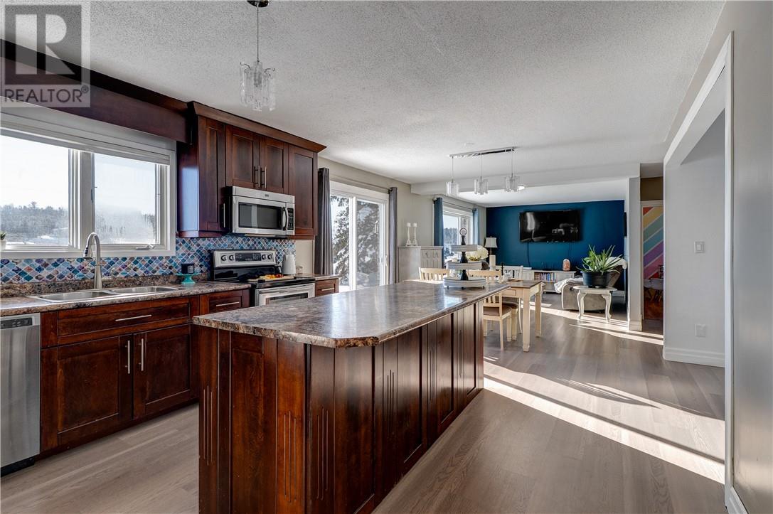 18 St Jean, Hagar, Ontario  P0M 1X0 - Photo 6 - 2126188