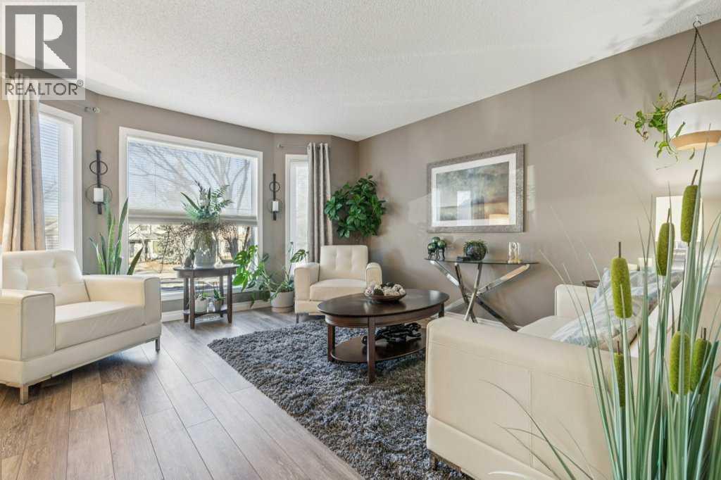 11 Somervale Drive Sw, Calgary, Alberta  T2Y 3G3 - Photo 5 - A2280433