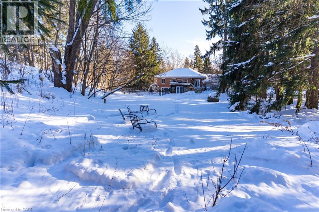 3 Fallsview Road, Hamilton, Ontario  L9H 5J7 - Photo 36 - 40802021