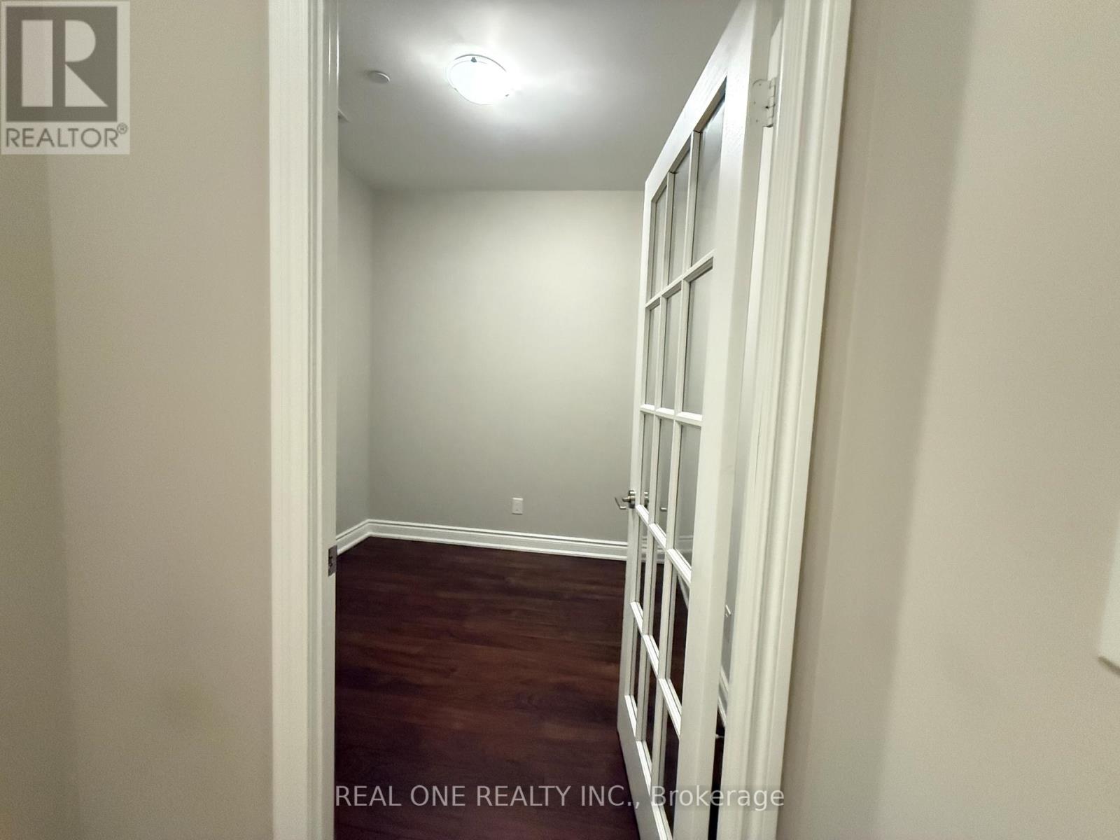 1218 - 325 South Park Road, Markham, Ontario  L3T 0B8 - Photo 10 - N12741294