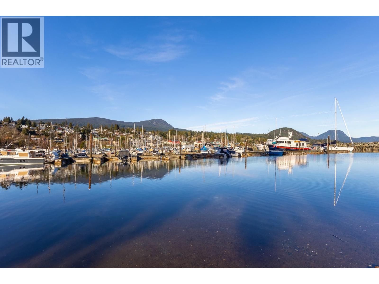 636 Bay Road, Gibsons, British Columbia  V0N 1V8 - Photo 19 - R3085102