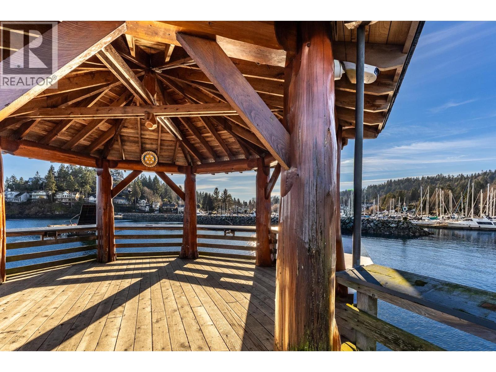 636 Bay Road, Gibsons, British Columbia  V0N 1V8 - Photo 23 - R3085102