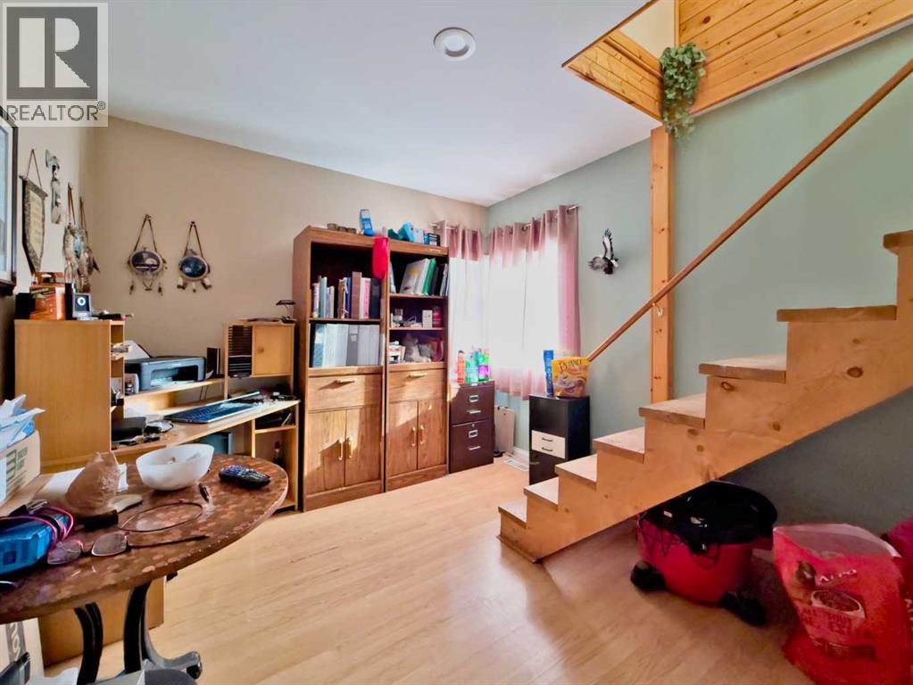 12718 21 Avenue, Blairmore, Alberta  T0K 0E0 - Photo 16 - A2281765