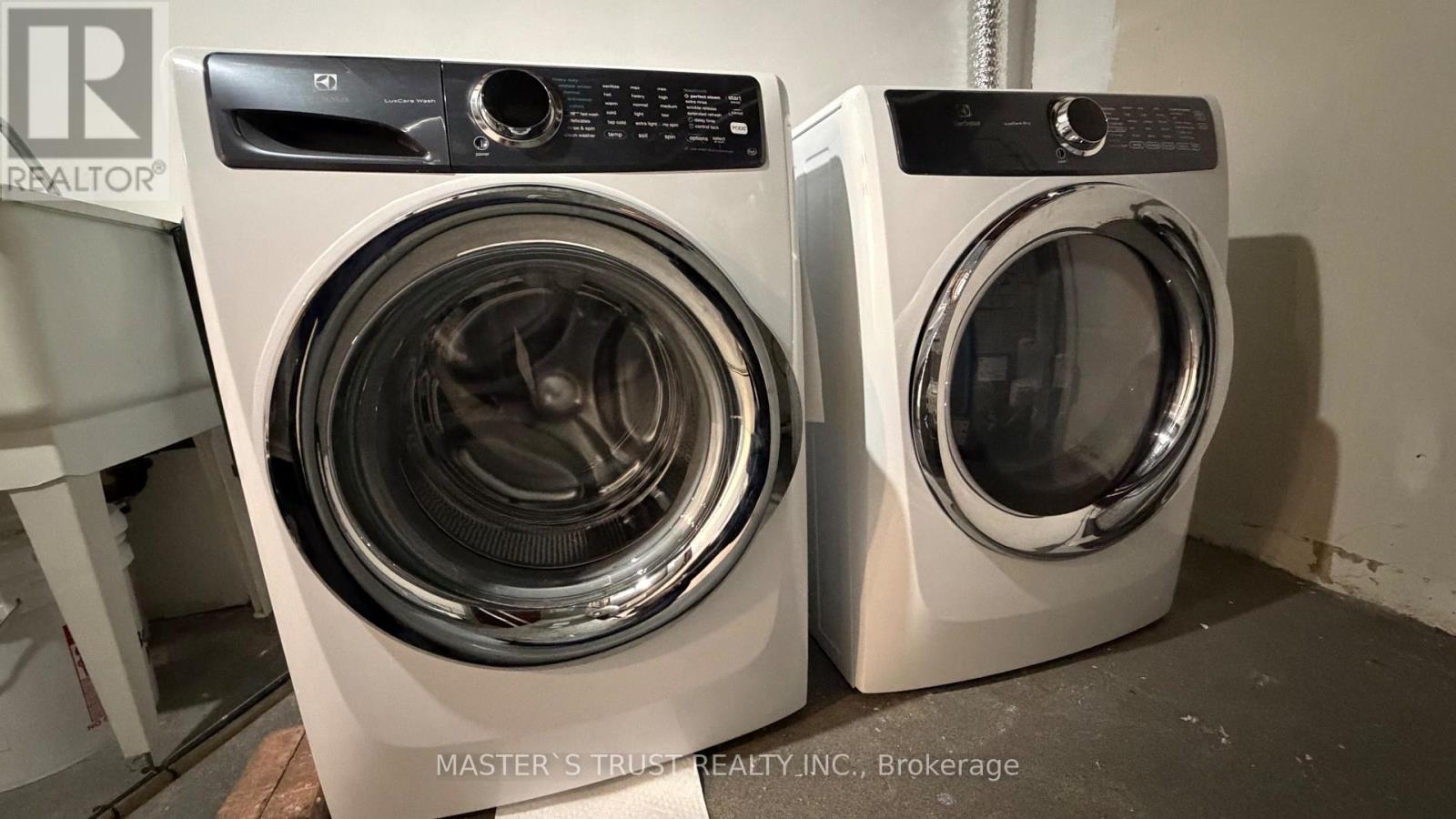 Bsmt - 401 Osiris Drive, Richmond Hill, Ontario  L4C 2P6 - Photo 12 - N12744496