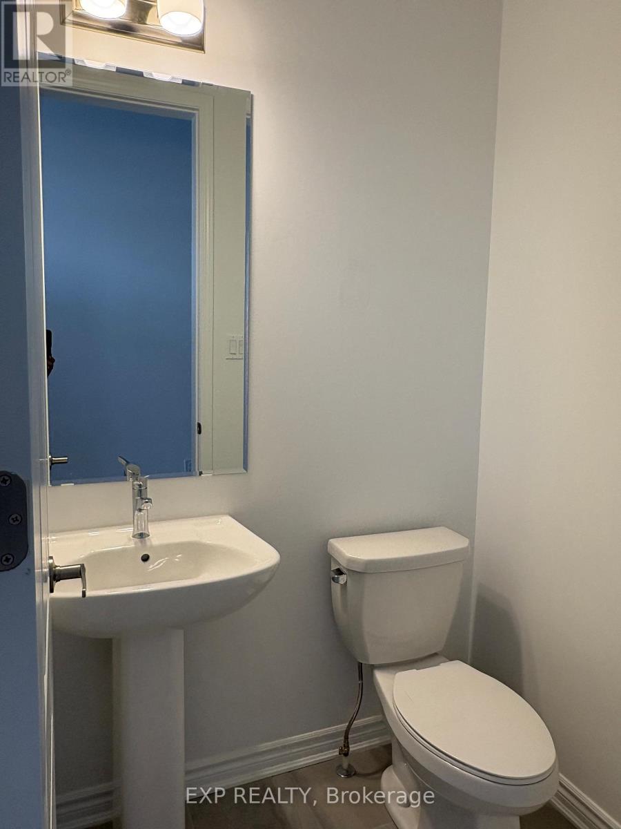 1344 Hearns Place Ne, Milton, Ontario  L9E 2J7 - Photo 19 - W12744514