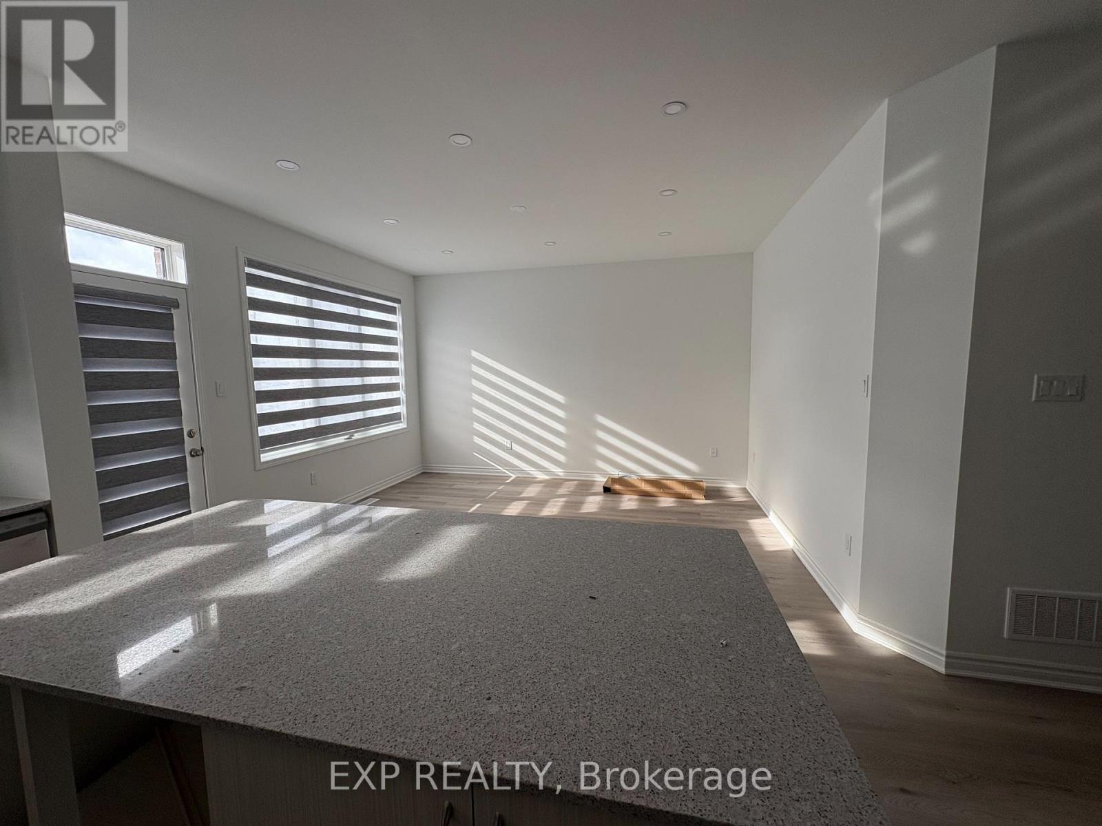 1344 Hearns Place Ne, Milton, Ontario  L9E 2J7 - Photo 21 - W12744514