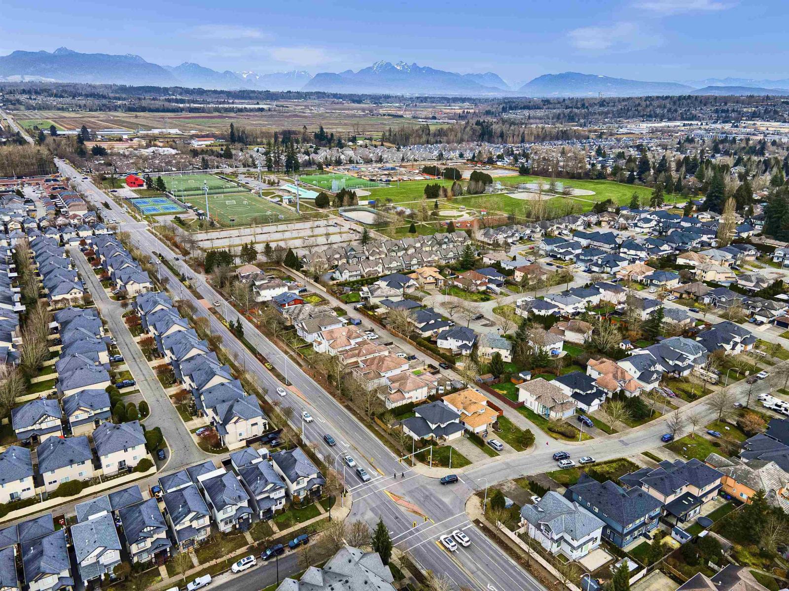 6122 168 Street, Surrey, British Columbia  V3S 3X8 - Photo 6 - R3083637