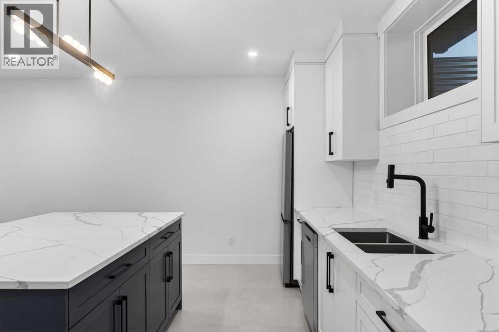 95 South Shore Road, Chestermere, Alberta  T1X 2S2 - Photo 36 - A2279922