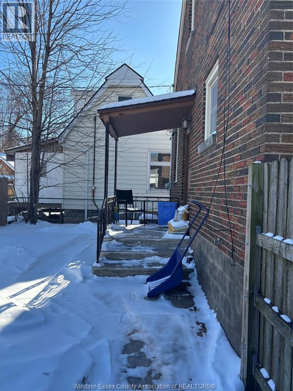 512 Bruce, Windsor, Ontario  N9A 4W8 - Photo 24 - 26002200