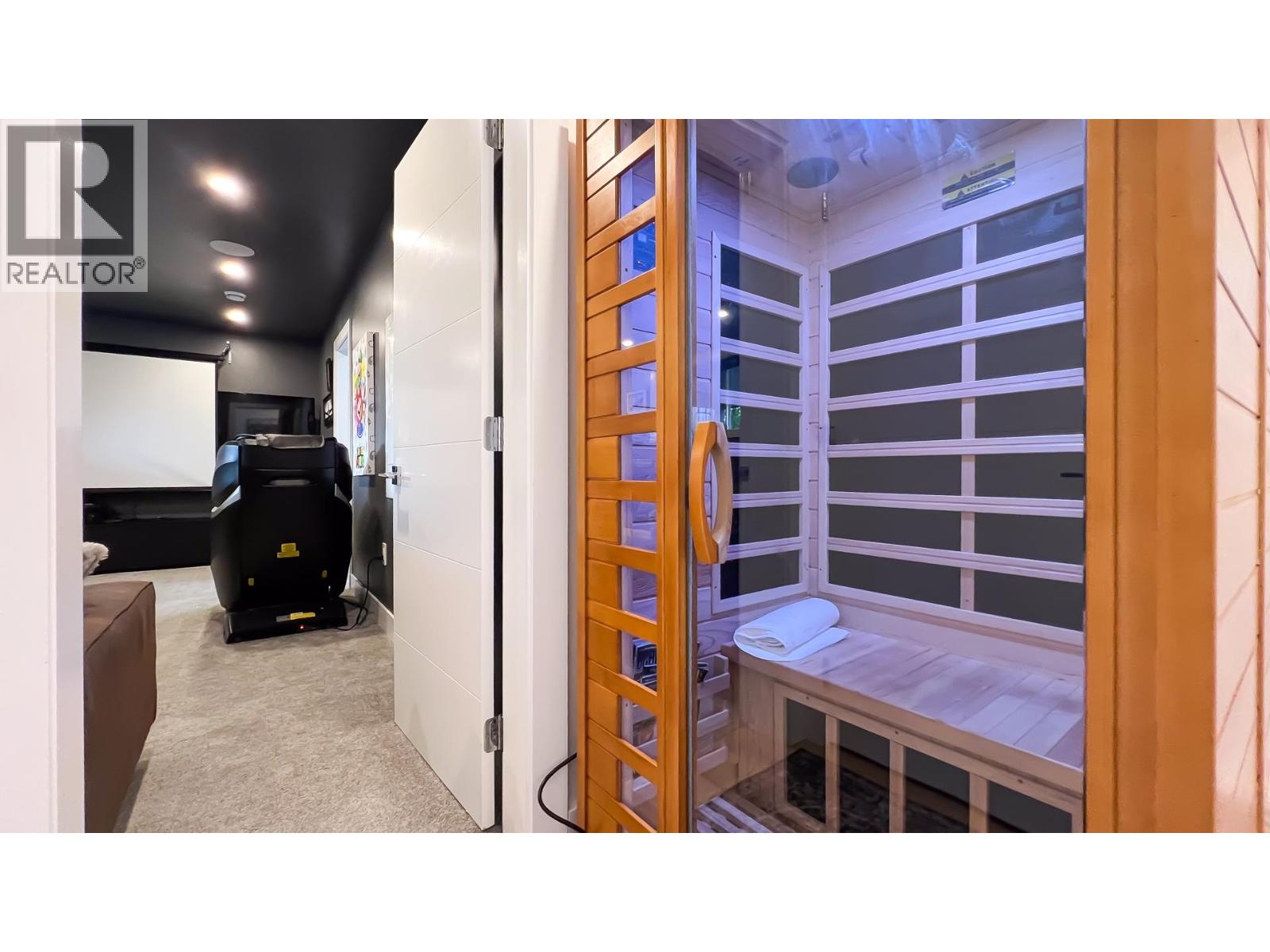 4479 Carson Street, Burnaby, British Columbia  V5J 2Y3 - Photo 35 - R3066579