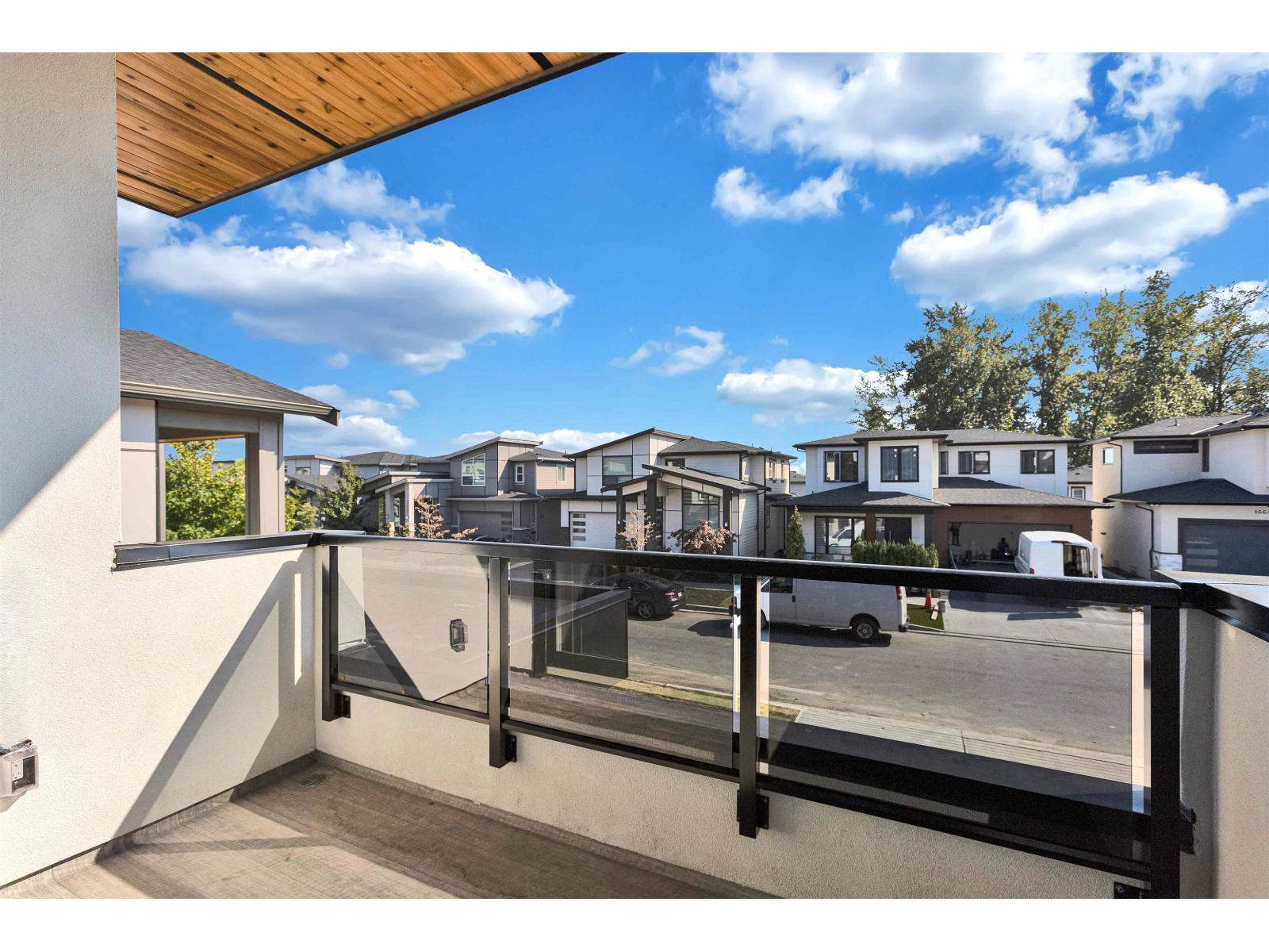 102 16649 18a Avenue, Surrey, British Columbia  V3Z 1A2 - Photo 14 - R3077521