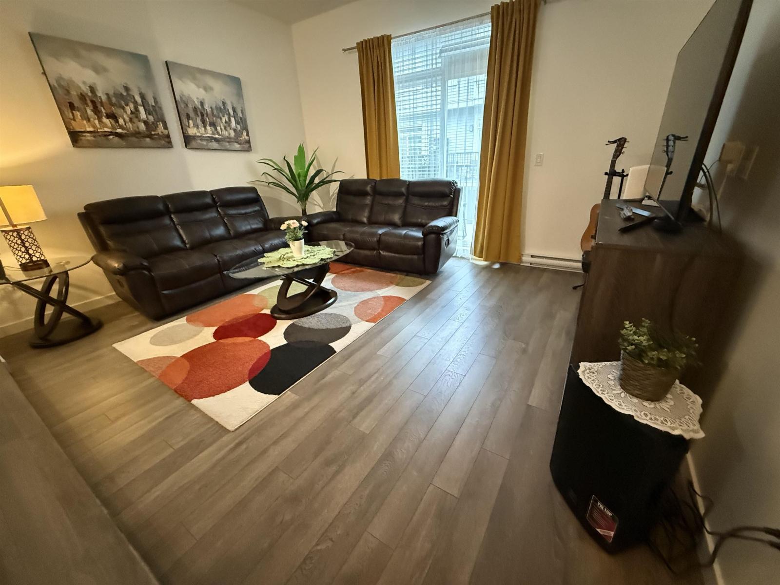 115 8168 136a Street, Surrey, British Columbia  V3W 2Z6 - Photo 2 - R3084497