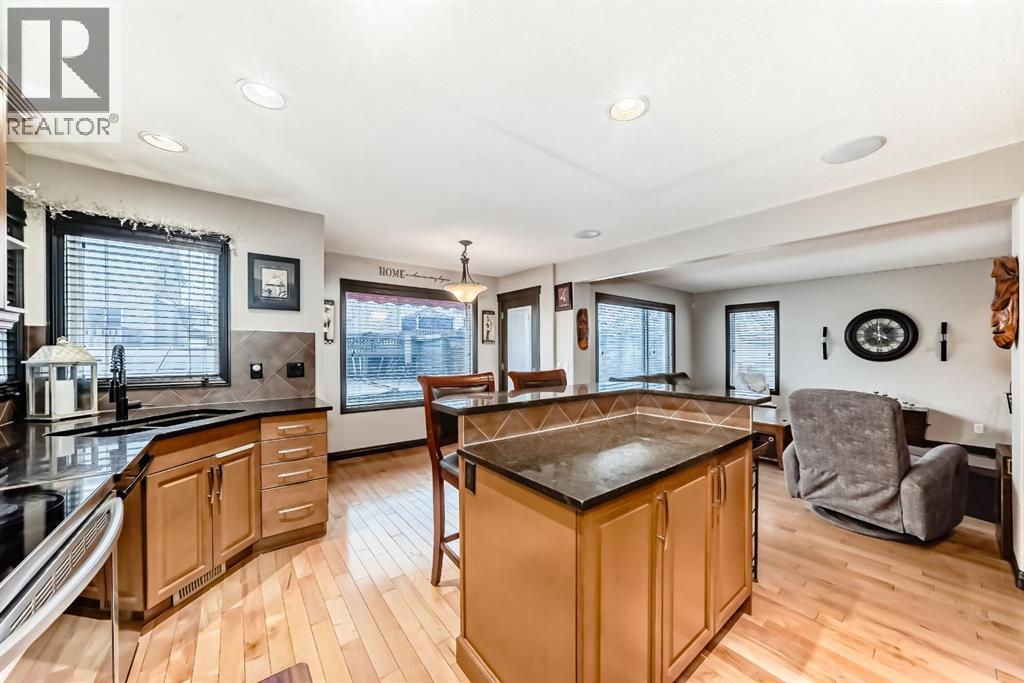 2071 Sagewood Rise Sw, Airdrie, Alberta  T4B 3N7 - Photo 10 - A2282749