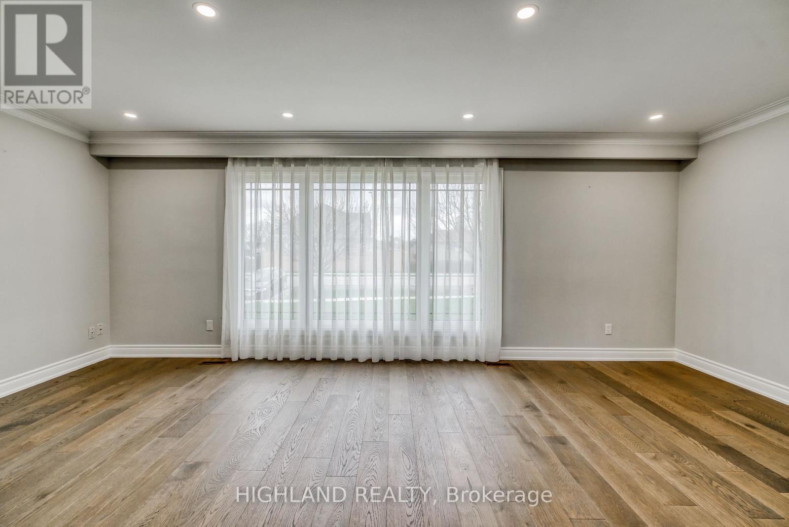 277 Morden Road, Oakville, Ontario  L6K 2S2 - Photo 14 - W12744522