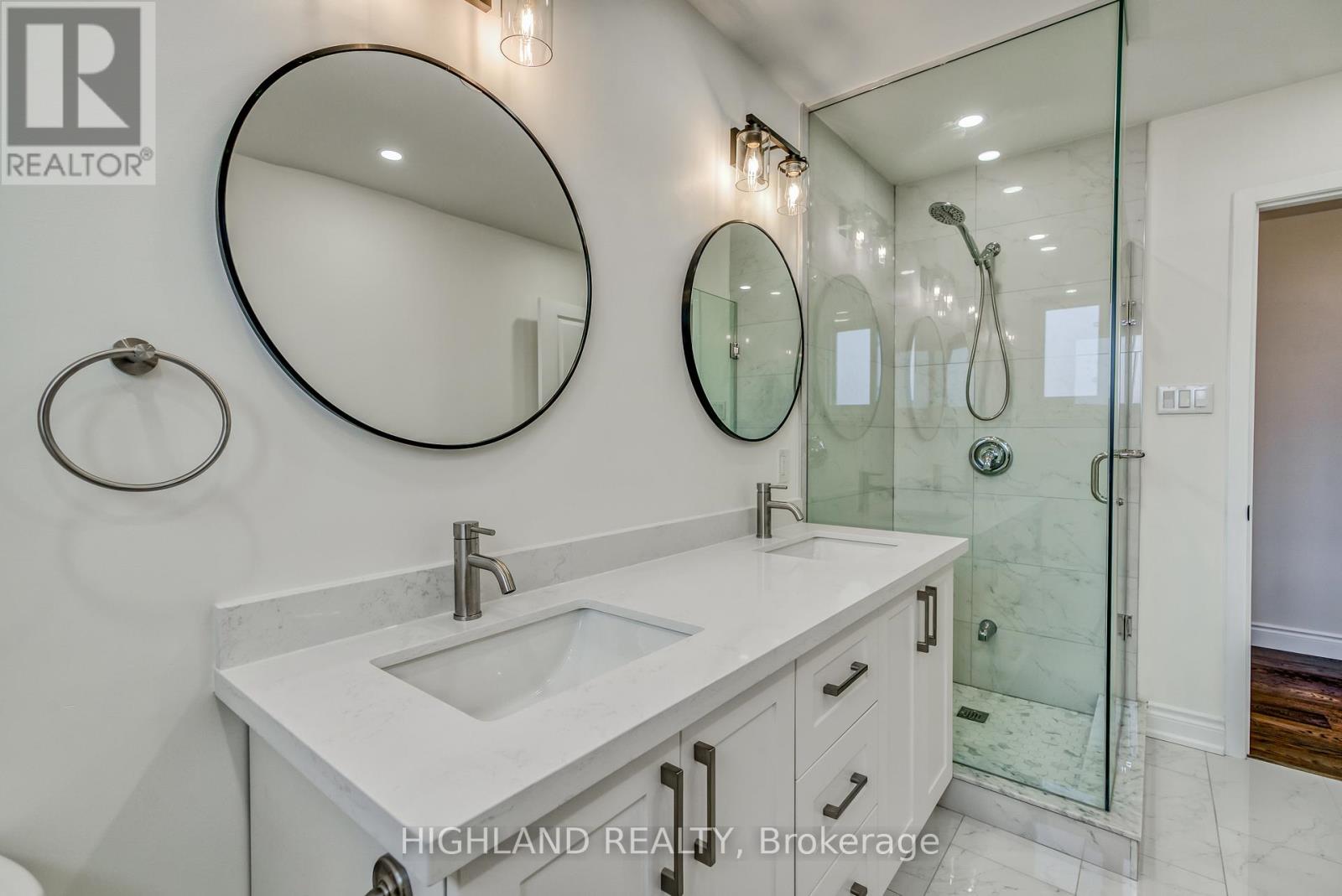 277 Morden Road, Oakville, Ontario  L6K 2S2 - Photo 23 - W12744522