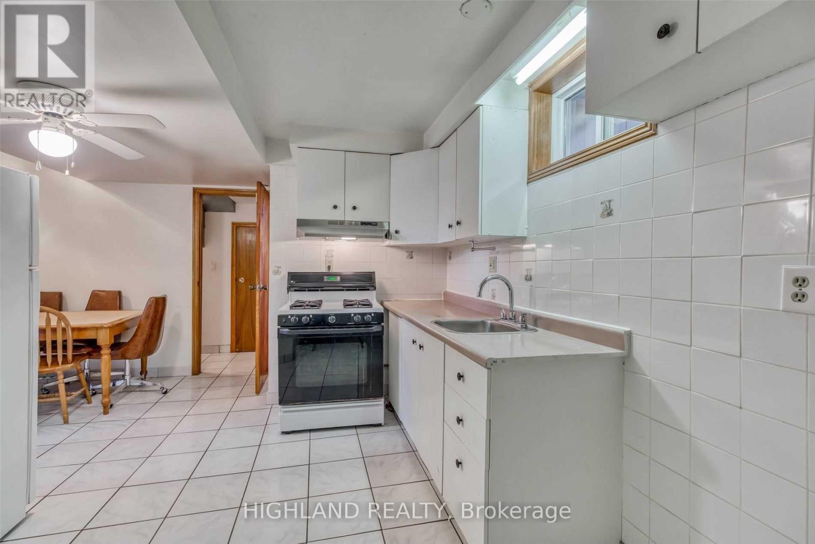 277 Morden Road, Oakville, Ontario  L6K 2S2 - Photo 28 - W12744522