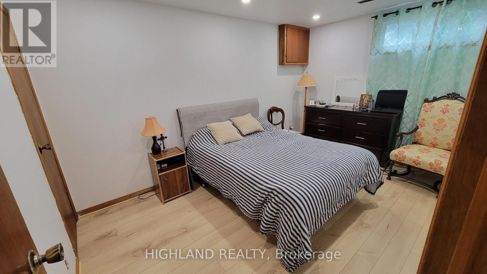 277 Morden Road, Oakville, Ontario  L6K 2S2 - Photo 30 - W12744522