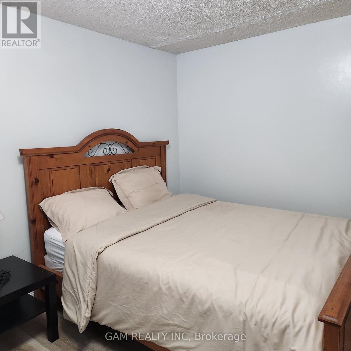 Bsmt - 305 Macedonia Crescent, Mississauga, Ontario  L5B 3J7 - Photo 14 - W12744546