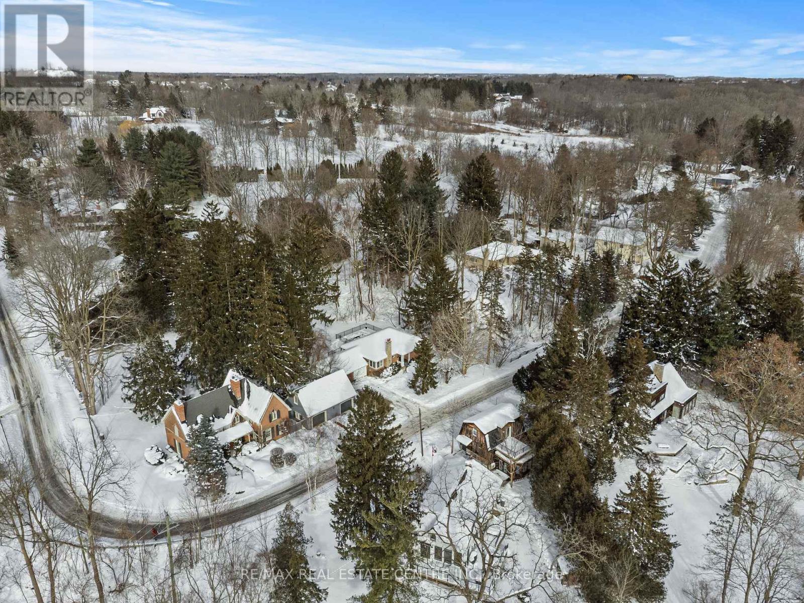 3 Fallsview Road, Hamilton, Ontario  L9H 5J7 - Photo 41 - X12744520