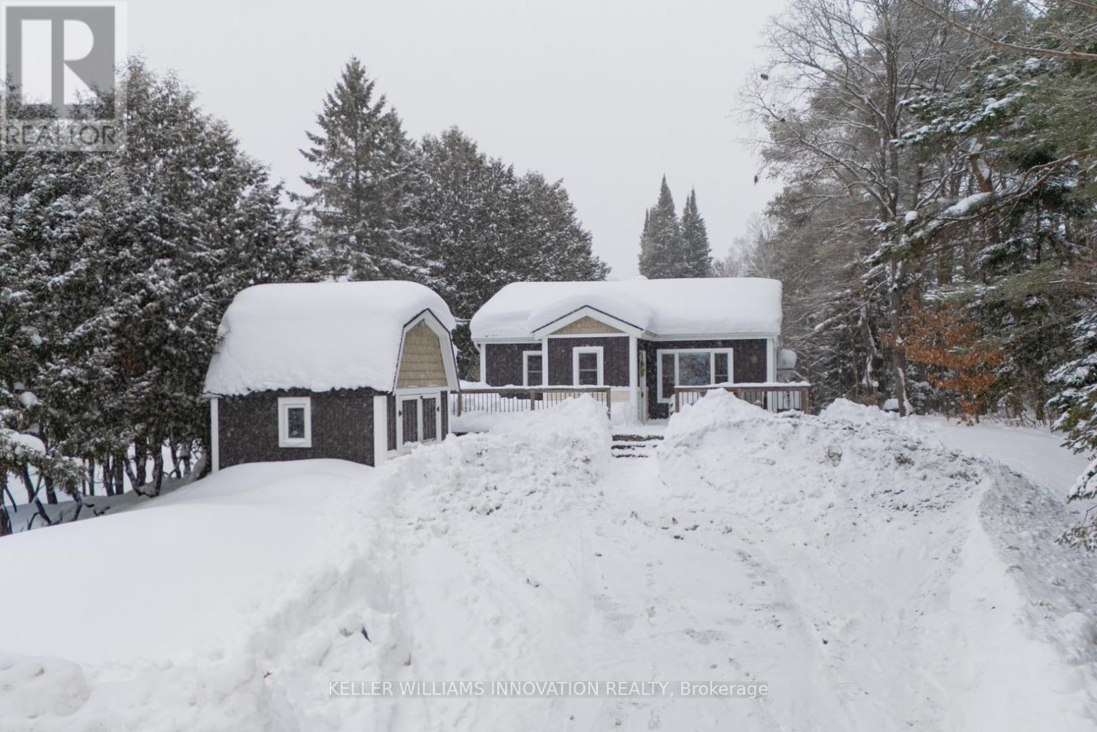 469 Rowanwood Road, Huntsville, Ontario  P0B 1M0 - Photo 5 - X12744528