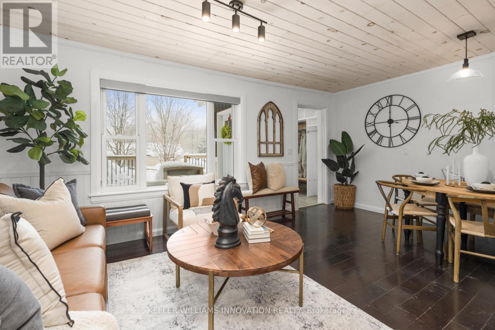 469 Rowanwood Road, Huntsville, Ontario  P0B 1M0 - Photo 9 - X12744528