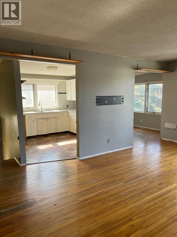 5930&5932 Trollinger Street Ne, Calgary, Alberta  T2K 3W6 - Photo 17 - A2263828