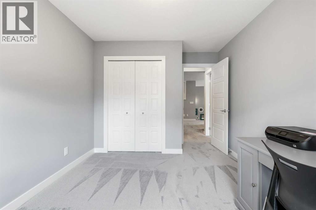 3 Sage Bluff Heights Nw, Calgary, Alberta  T3R 1W2 - Photo 27 - A2281348