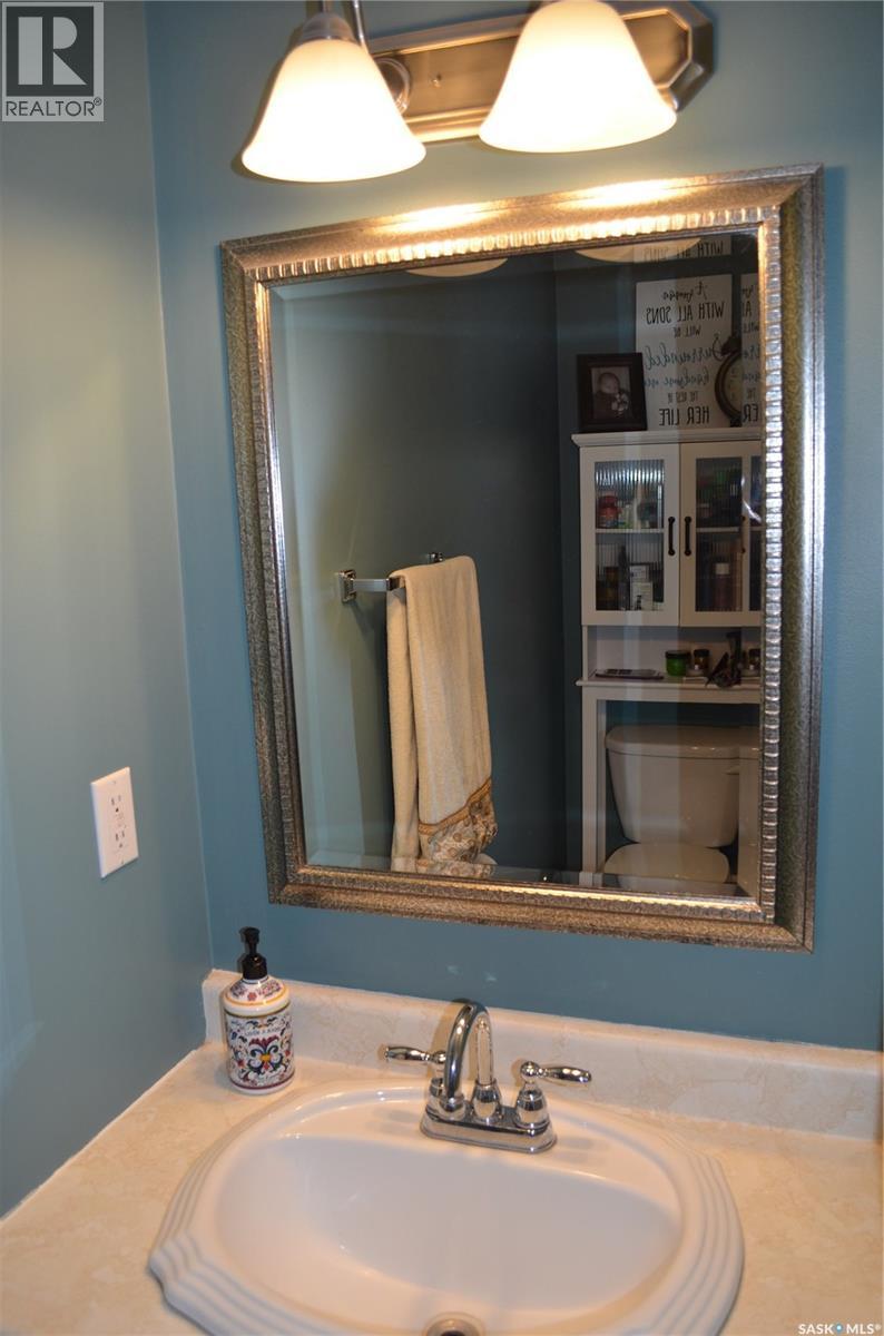 394 Standard Street, Pennant, Saskatchewan S0N 1X0 - Photo 12 - SK027579