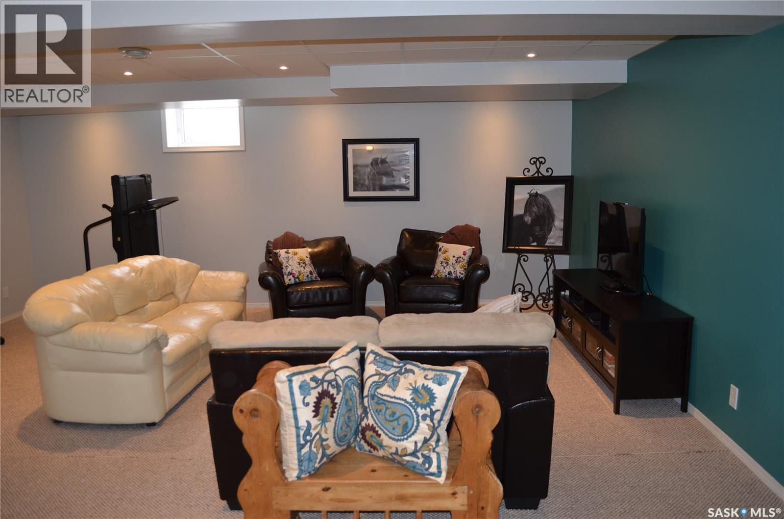 394 Standard Street, Pennant, Saskatchewan S0N 1X0 - Photo 19 - SK027579