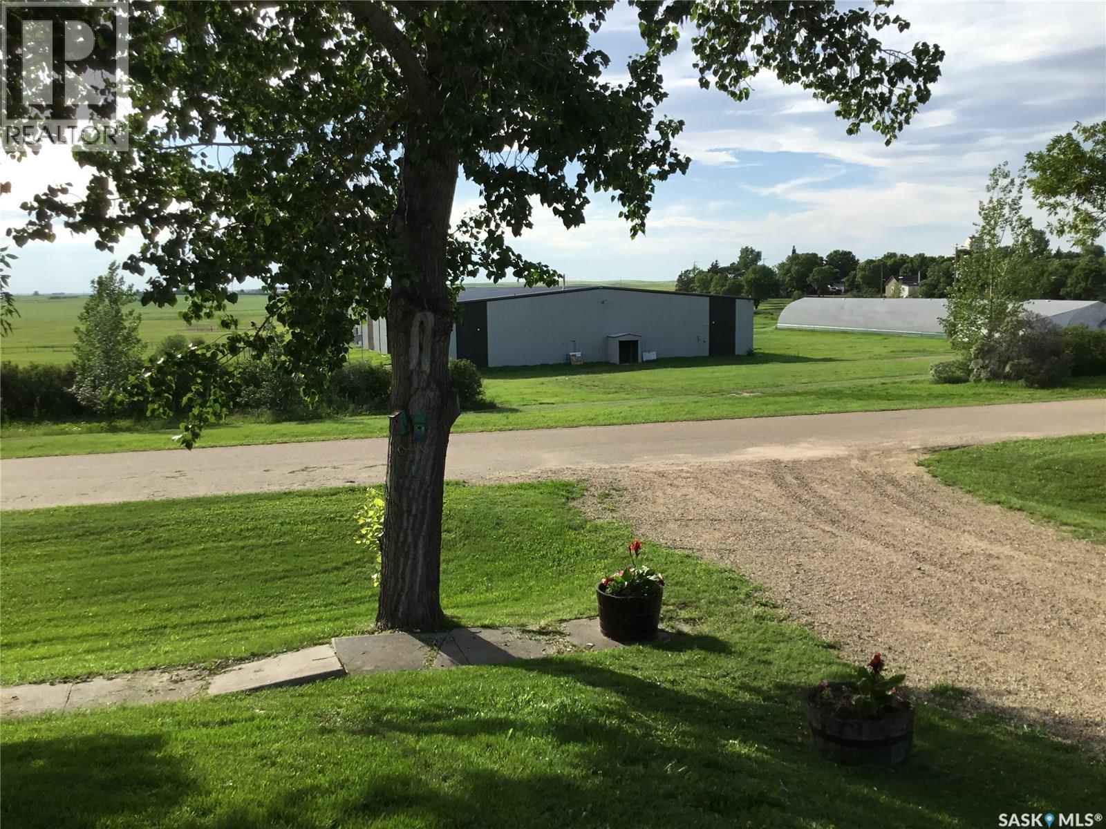 394 Standard Street, Pennant, Saskatchewan S0N 1X0 - Photo 38 - SK027579