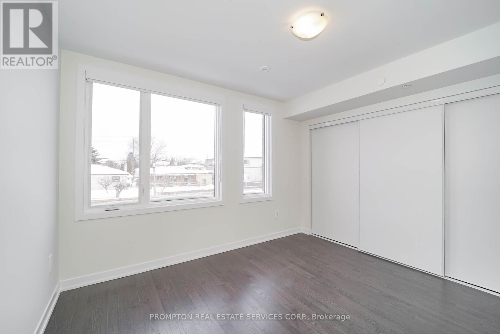 38 Green Gardens Boulevard, Toronto, Ontario  M6A 0E6 - Photo 29 - C12741106