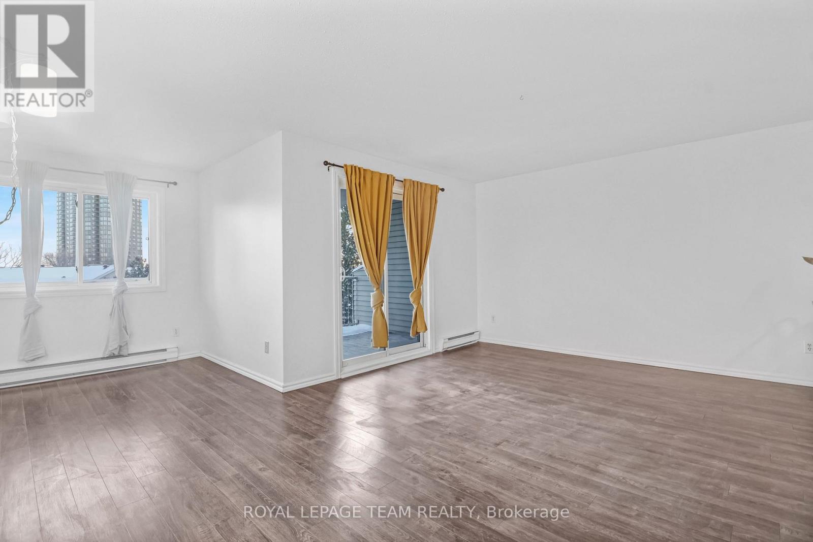 270 Brittany Drive, Ottawa, Ontario  K1K 0R8 - Photo 18 - X12744558