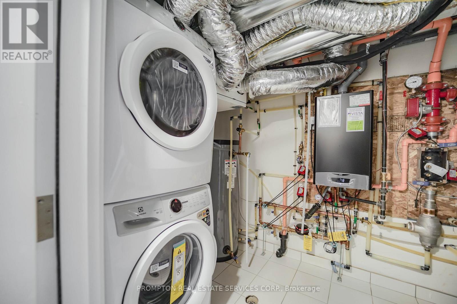 38 Green Gardens Boulevard, Toronto, Ontario  M6A 0E6 - Photo 41 - C12741106