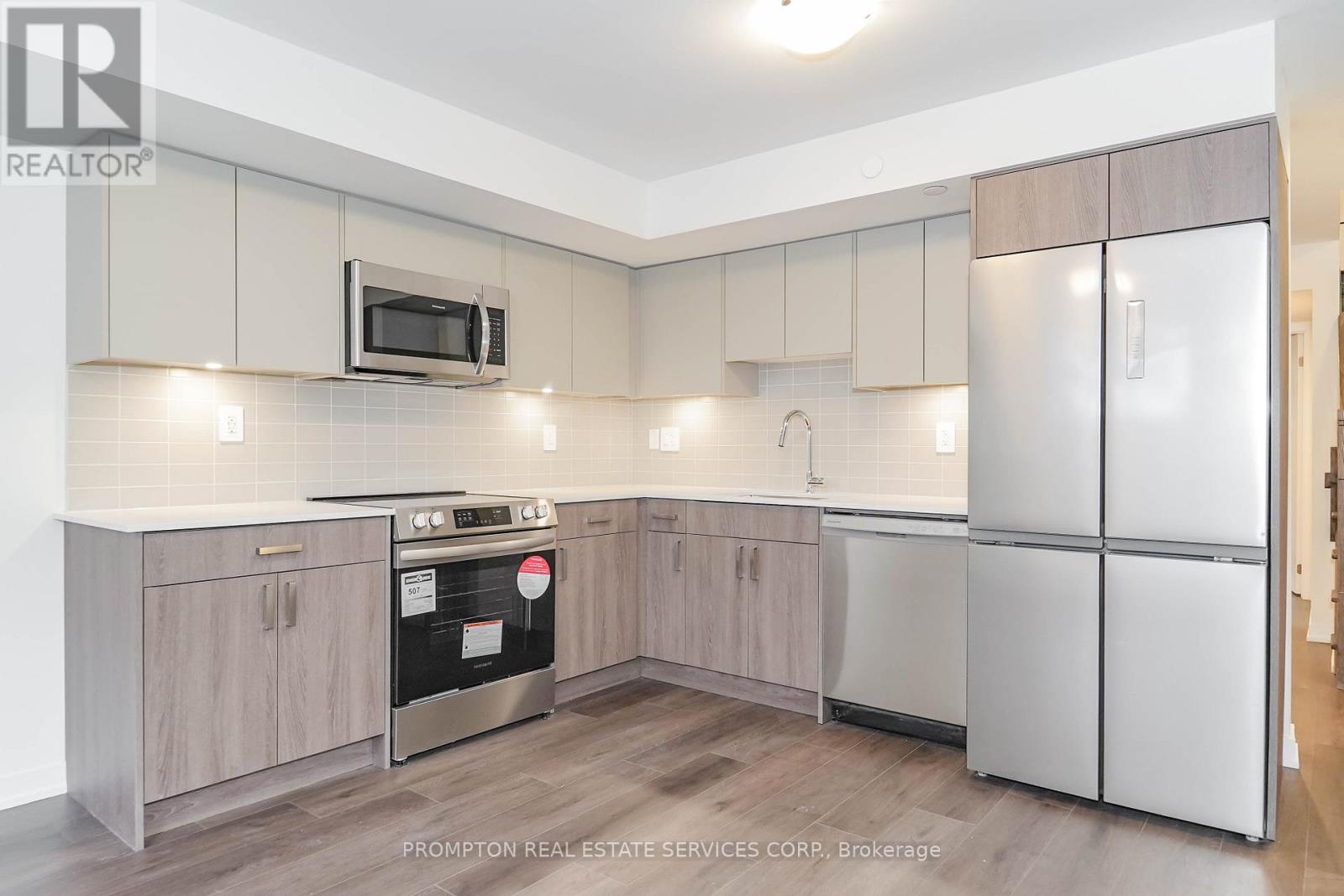 38 Green Gardens Boulevard, Toronto, Ontario  M6A 0E6 - Photo 47 - C12741106