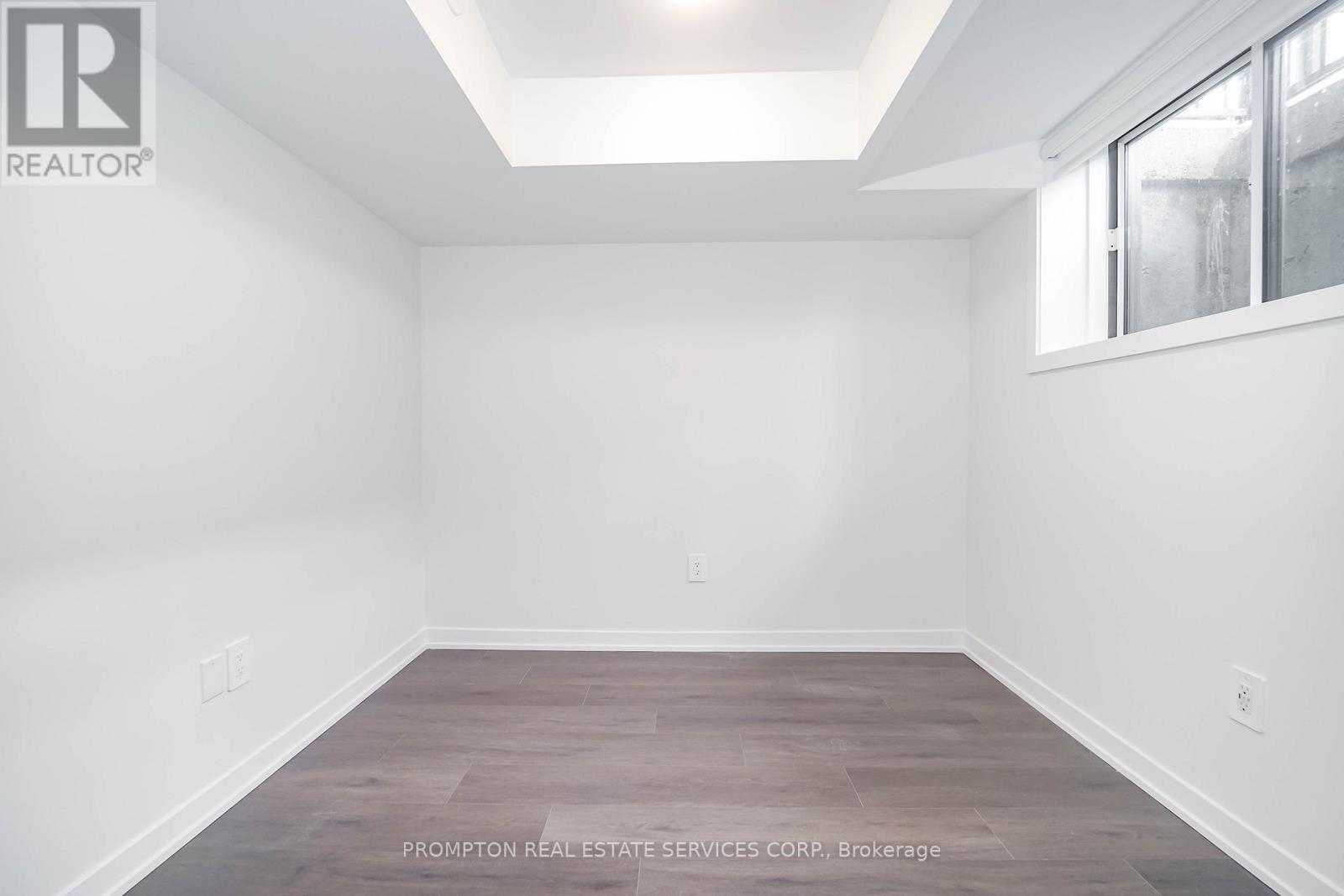 38 Green Gardens Boulevard, Toronto, Ontario  M6A 0E6 - Photo 48 - C12741106