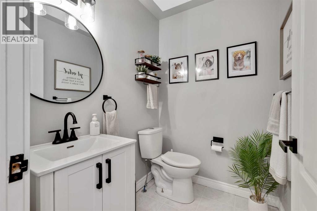 7 Mountain Park Circle Se, Calgary, Alberta  T2Z 2B8 - Photo 18 - A2282437