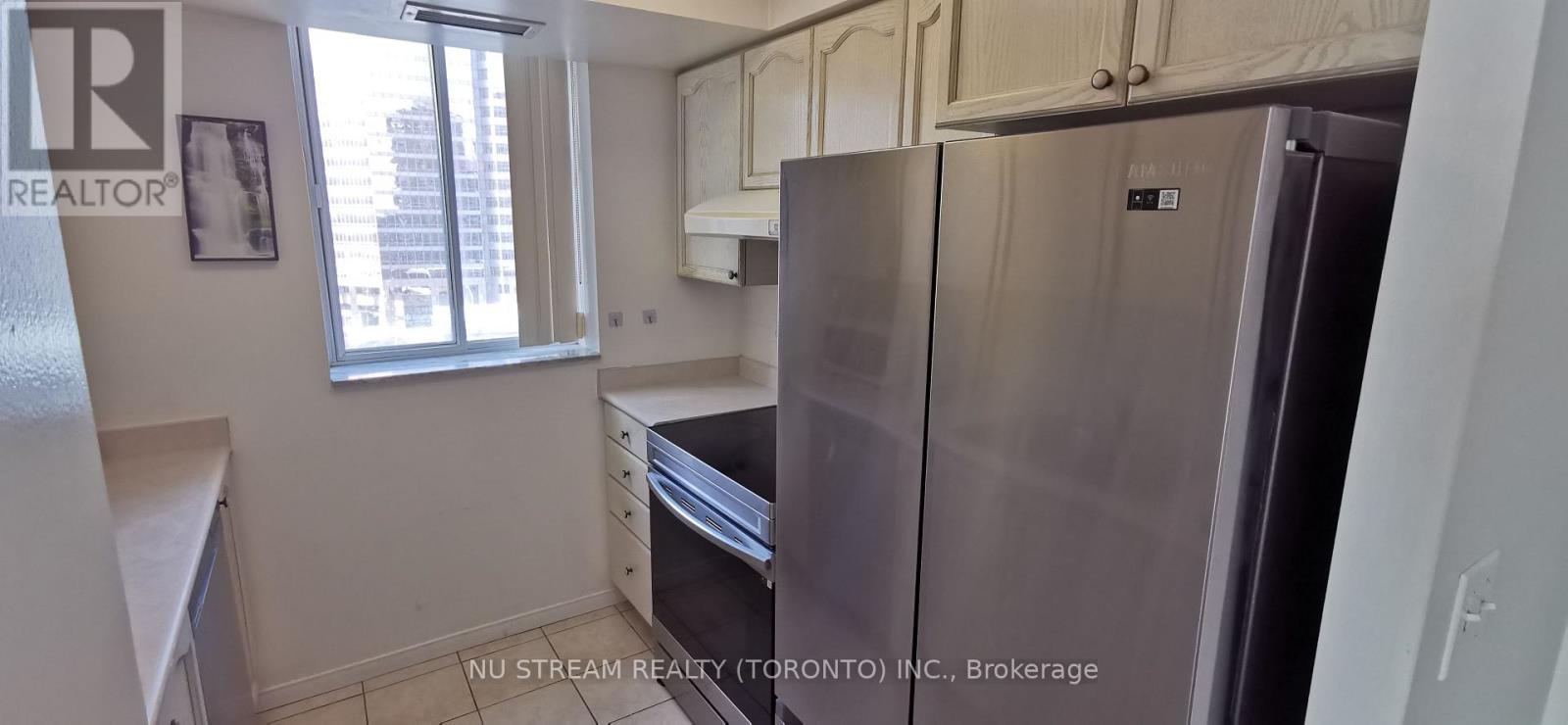 902 - 3 Pemberton Avenue, Toronto, Ontario  M2M 4M1 - Photo 10 - C12744560