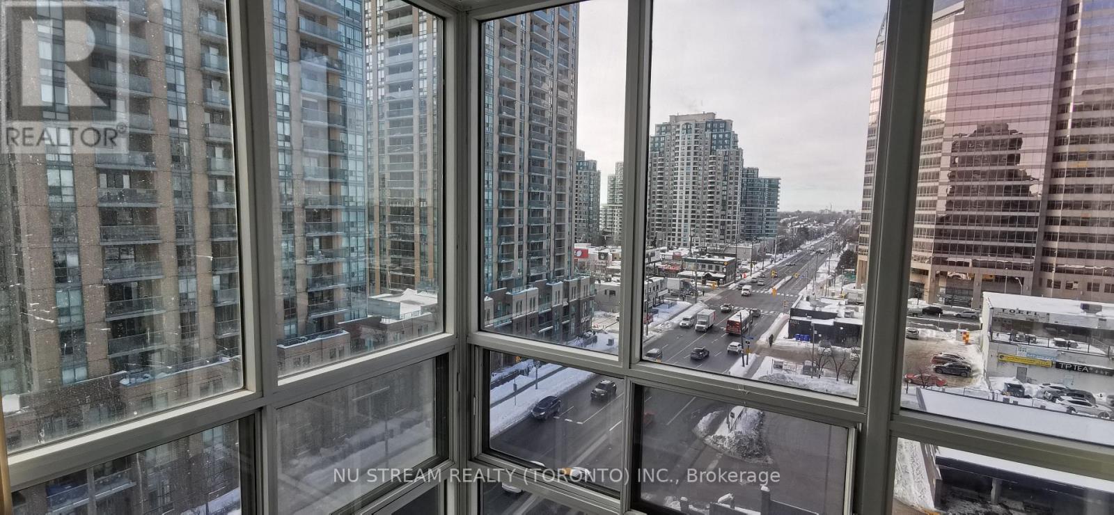 902 - 3 Pemberton Avenue, Toronto, Ontario  M2M 4M1 - Photo 8 - C12744560