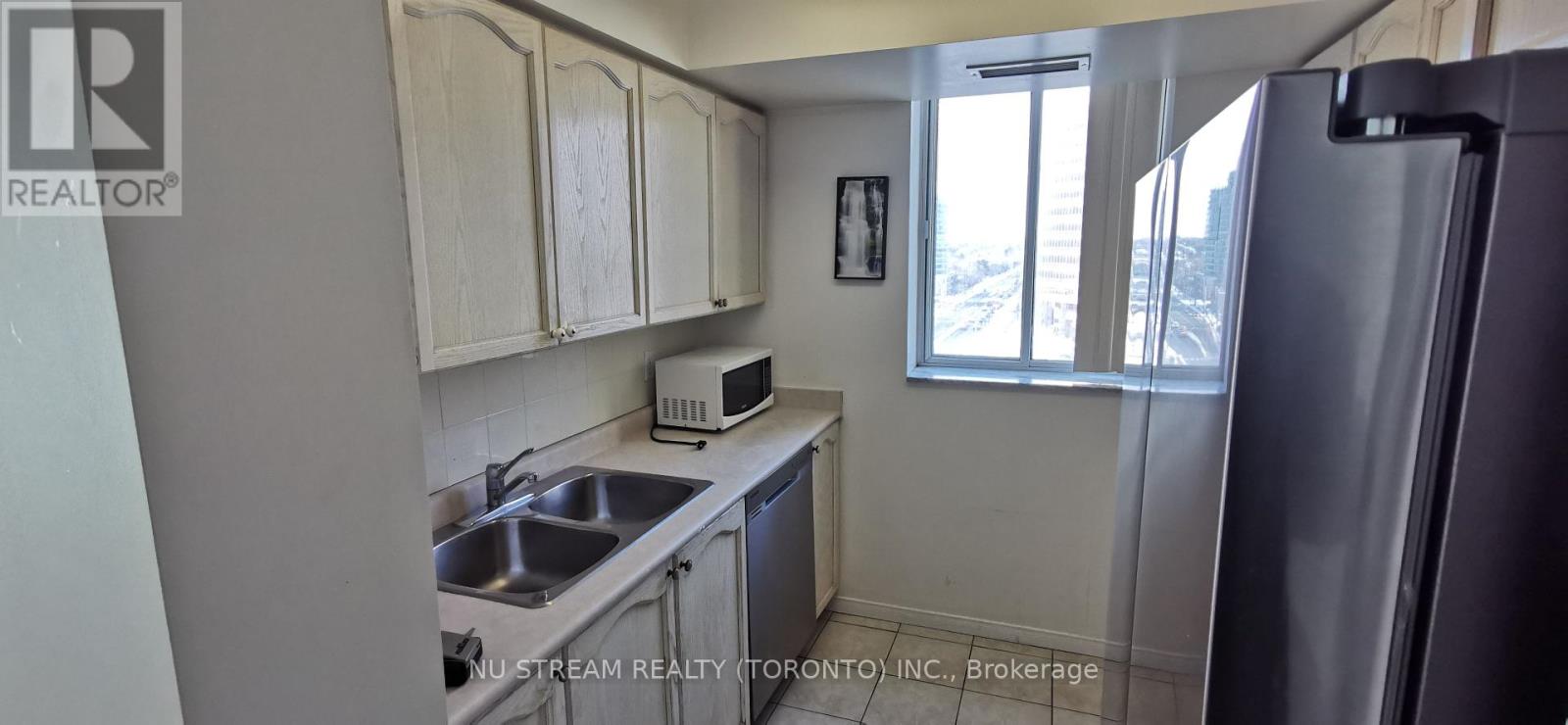 902 - 3 Pemberton Avenue, Toronto, Ontario  M2M 4M1 - Photo 9 - C12744560